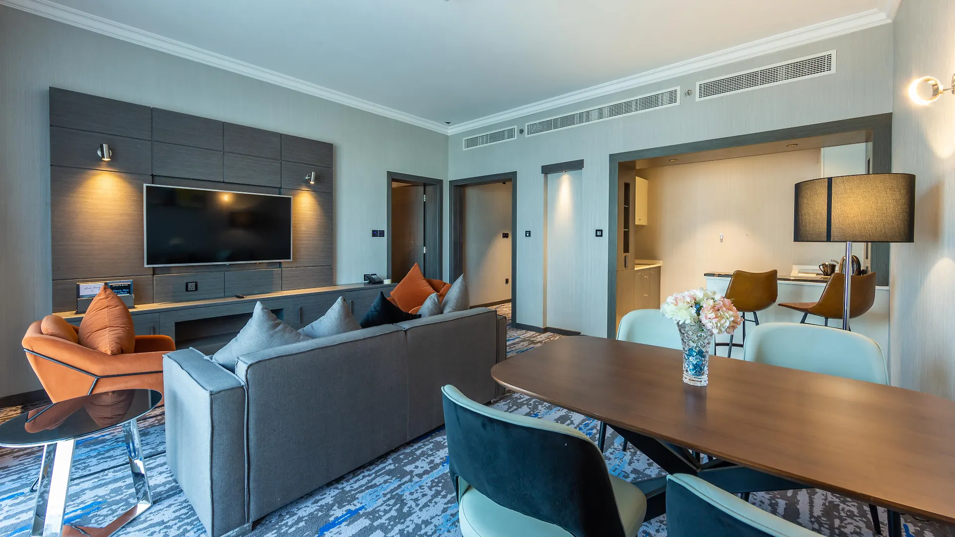 Edge Creekside Hotel Dubai 4*,